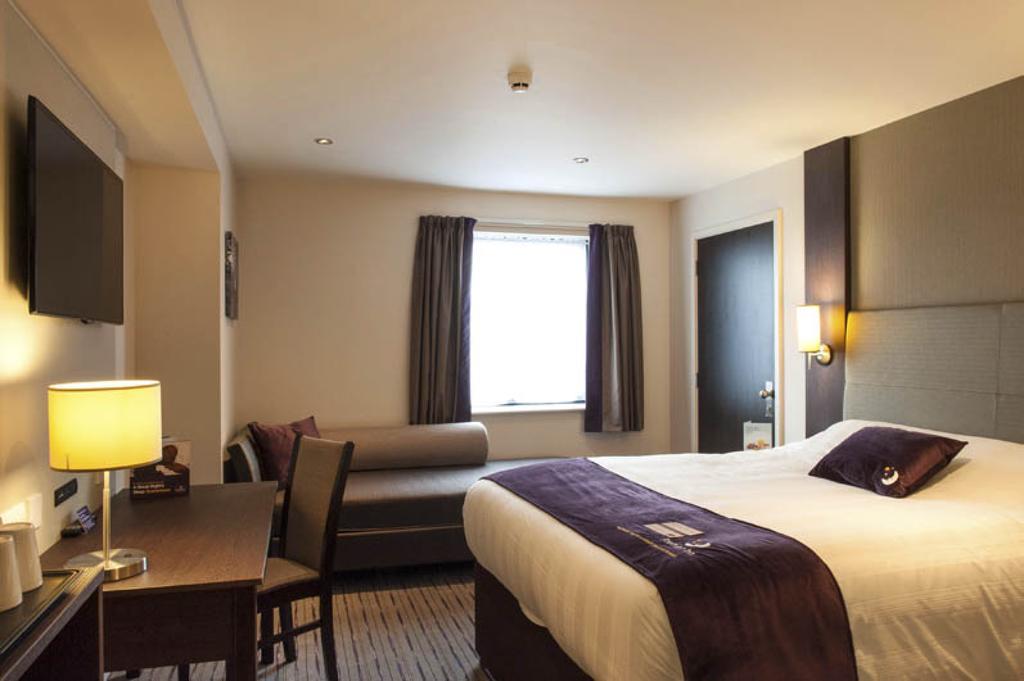 Premier Inn London Wandsworth Luaran gambar
